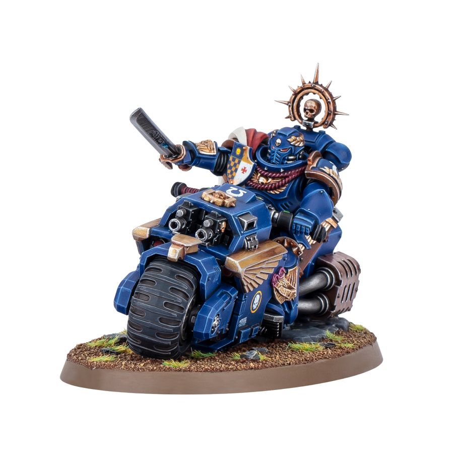 Games Workshop: Warhammer 40K - Space Marines Captain on Bike